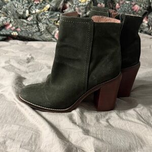 Seychelles Forest Green Suede Ankle Boots